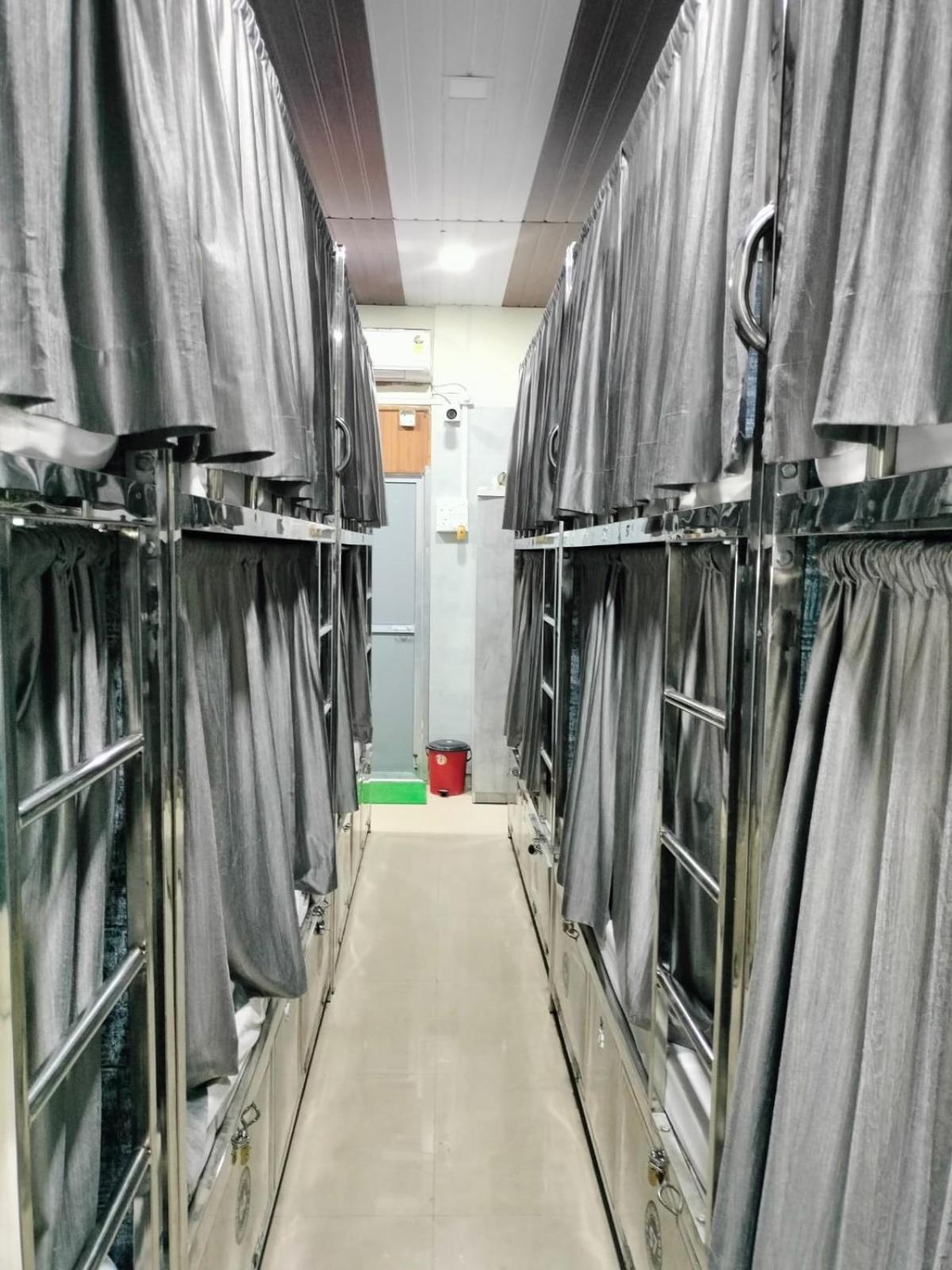 Star Dormitory Bombay Esterno foto
